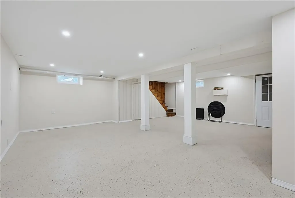 102 Grace Avenue Woonsocket RI 02895