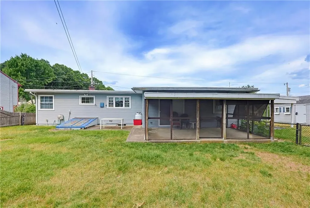 102 Grace Avenue Woonsocket RI 02895