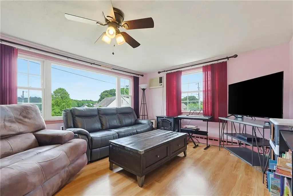 102 Grace Avenue Woonsocket RI 02895