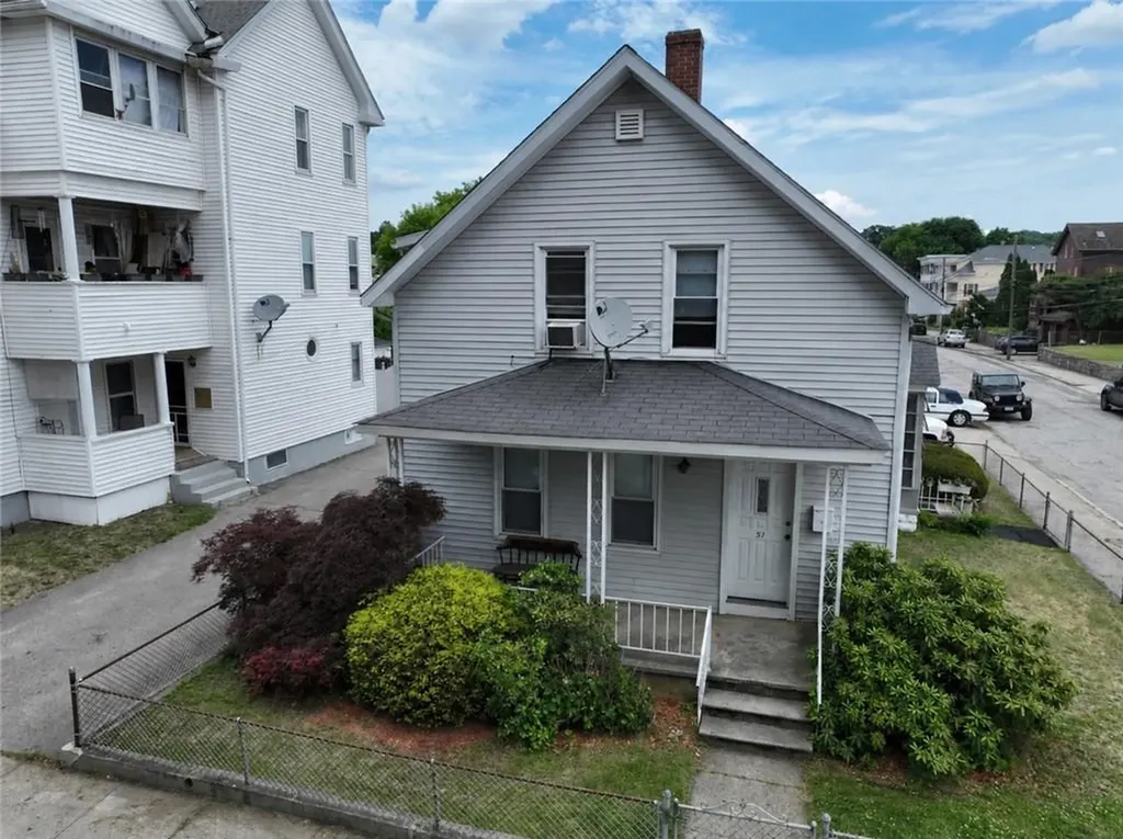 65 Bellingham Street Woonsocket RI 02895