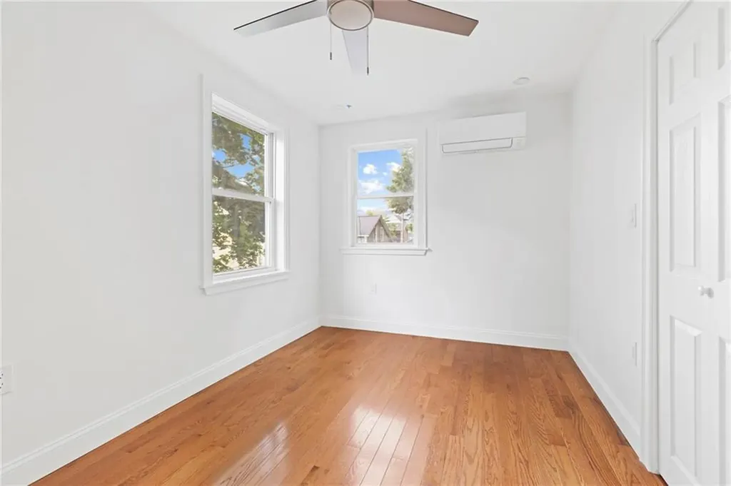 18 Pevear Avenue Warwick RI 02886