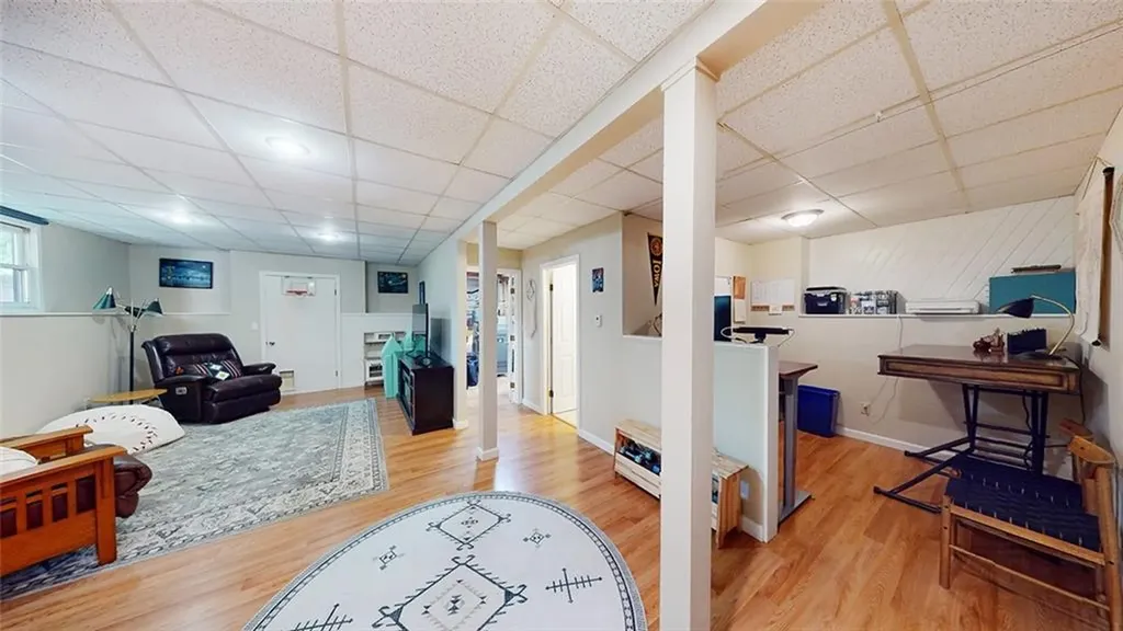 38 Vanstone Avenue Warwick RI 02889