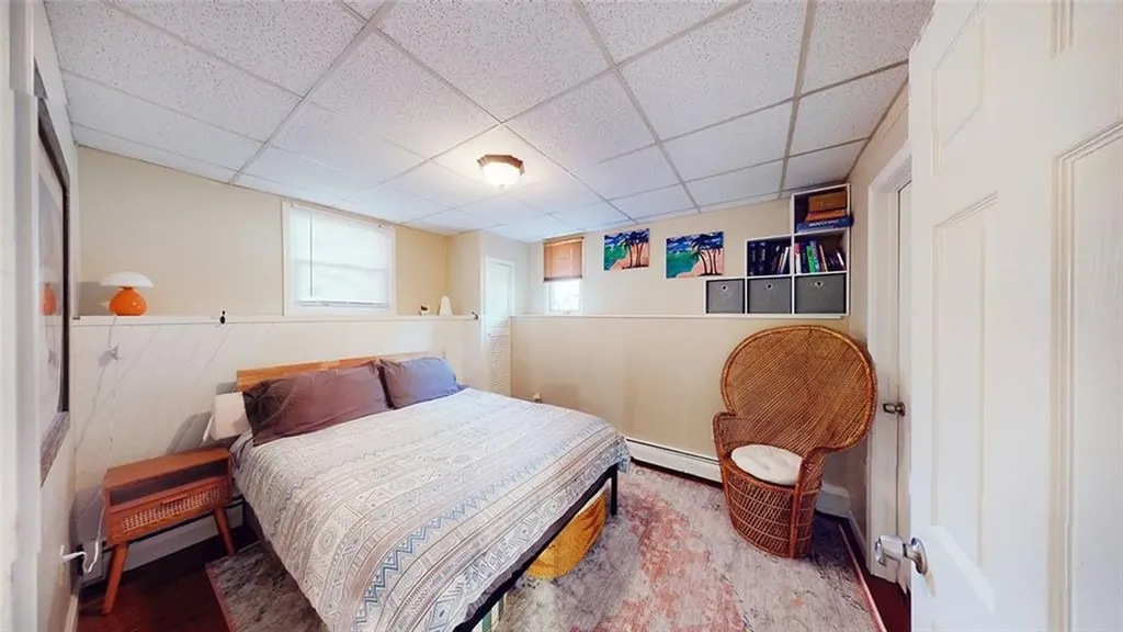 38 Vanstone Avenue Warwick RI 02889
