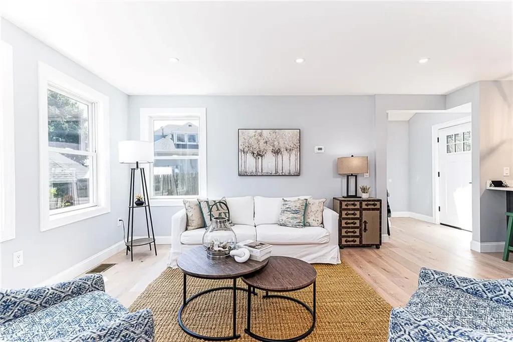 62 John Wickes Avenue Warwick RI 02818