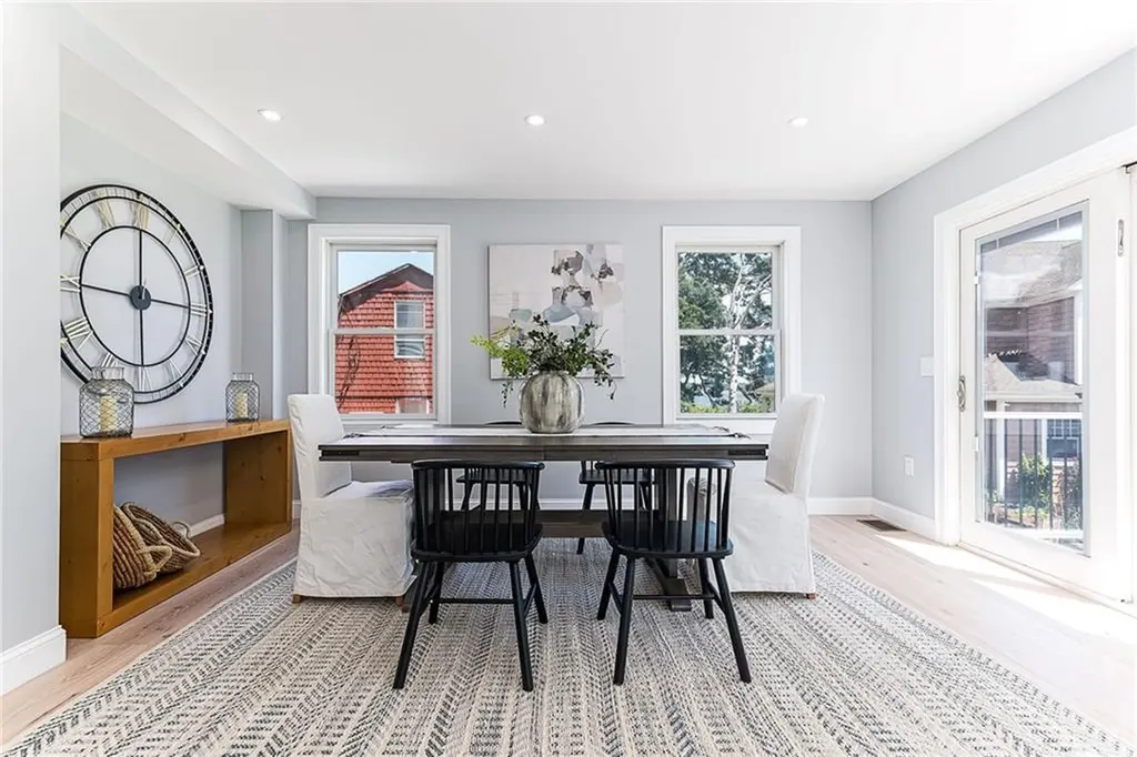 62 John Wickes Avenue Warwick RI 02818