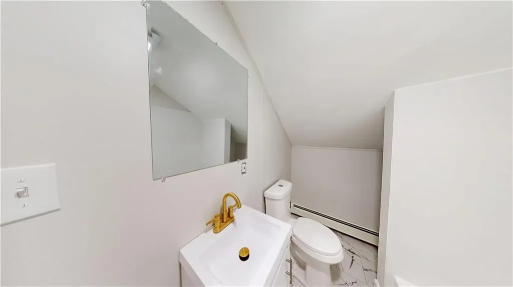 372 Hawkins Street Providence RI 02904
