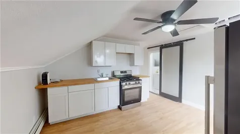372 Hawkins Street Providence RI 02904
