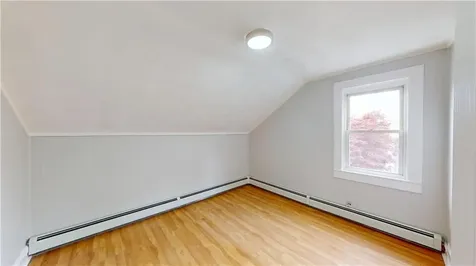 372 Hawkins Street Providence RI 02904