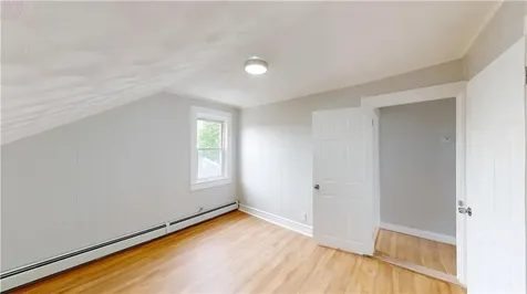372 Hawkins Street Providence RI 02904