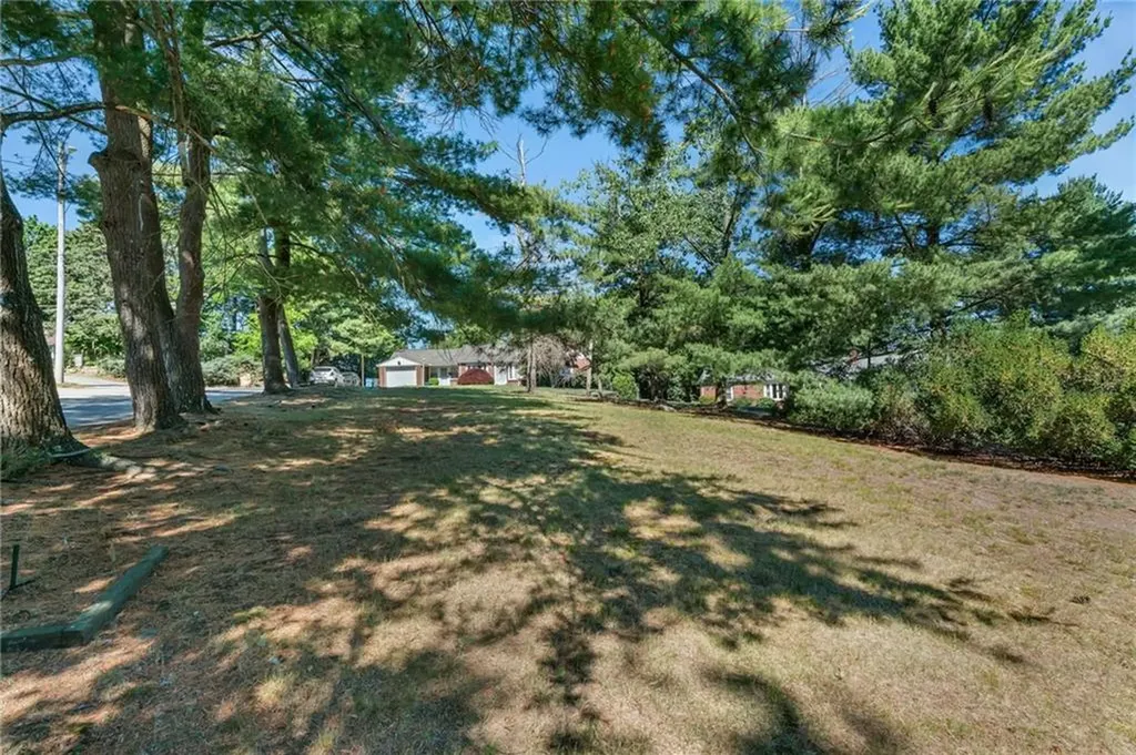 83 Valente Drive Cranston RI 02920