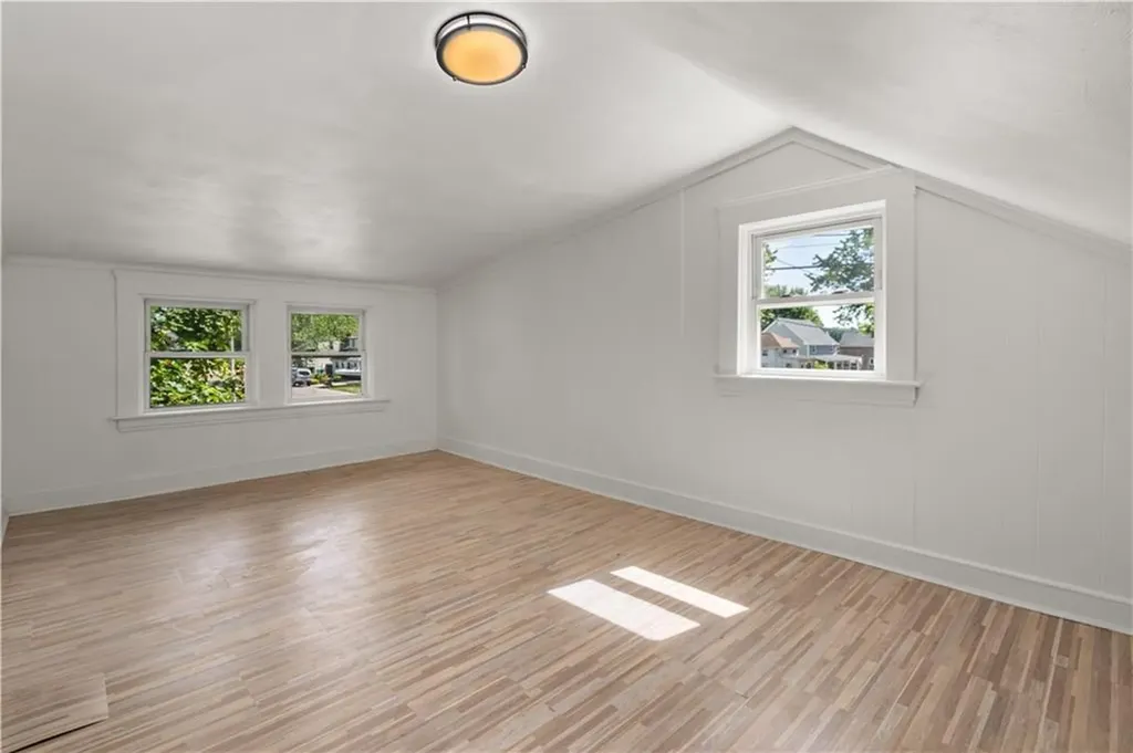421 Pequot Avenue Warwick RI 02889