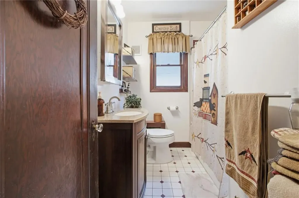 55 Edison Street Warwick RI 02889