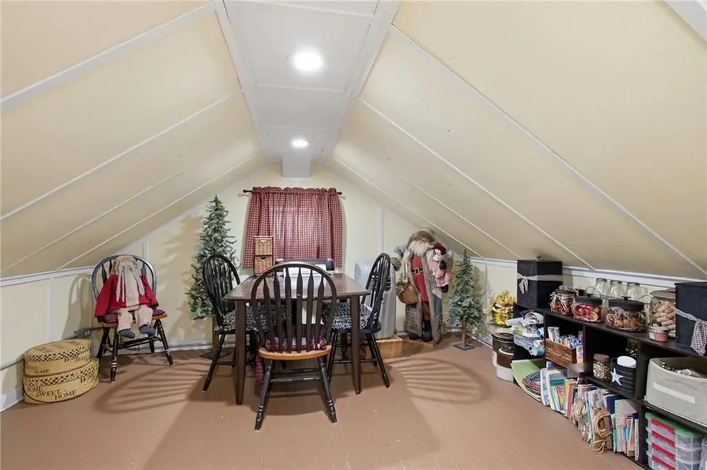 55 Edison Street Warwick RI 02889