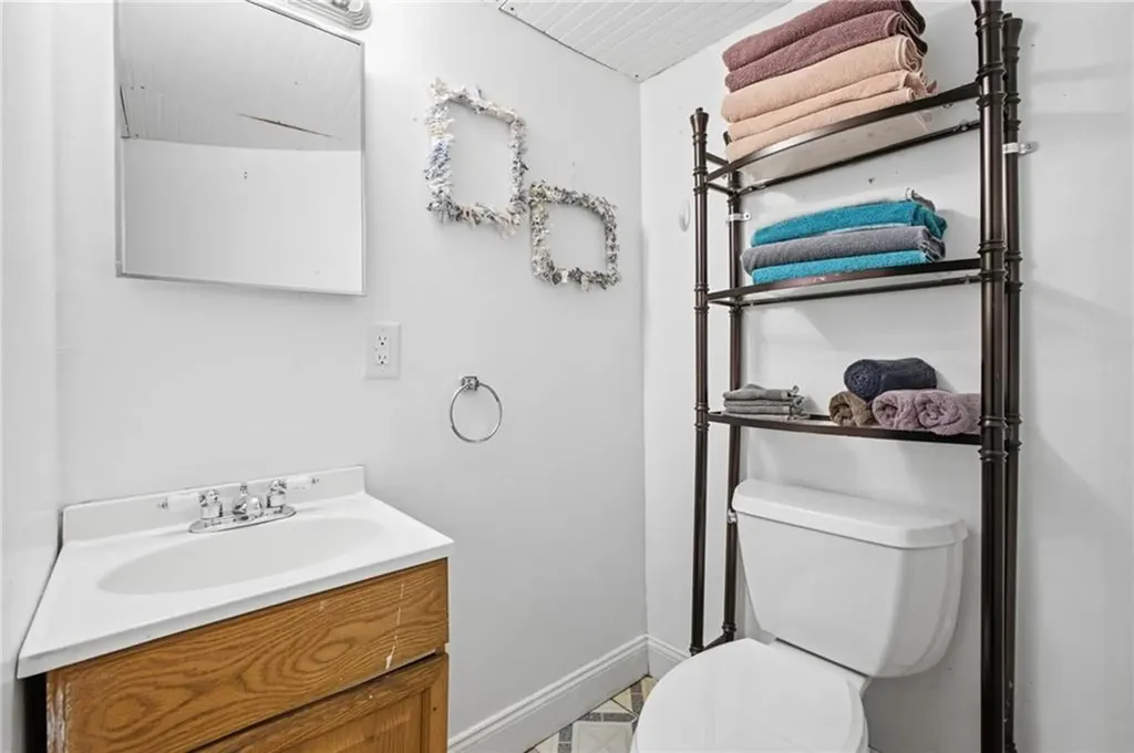55 Edison Street Warwick RI 02889