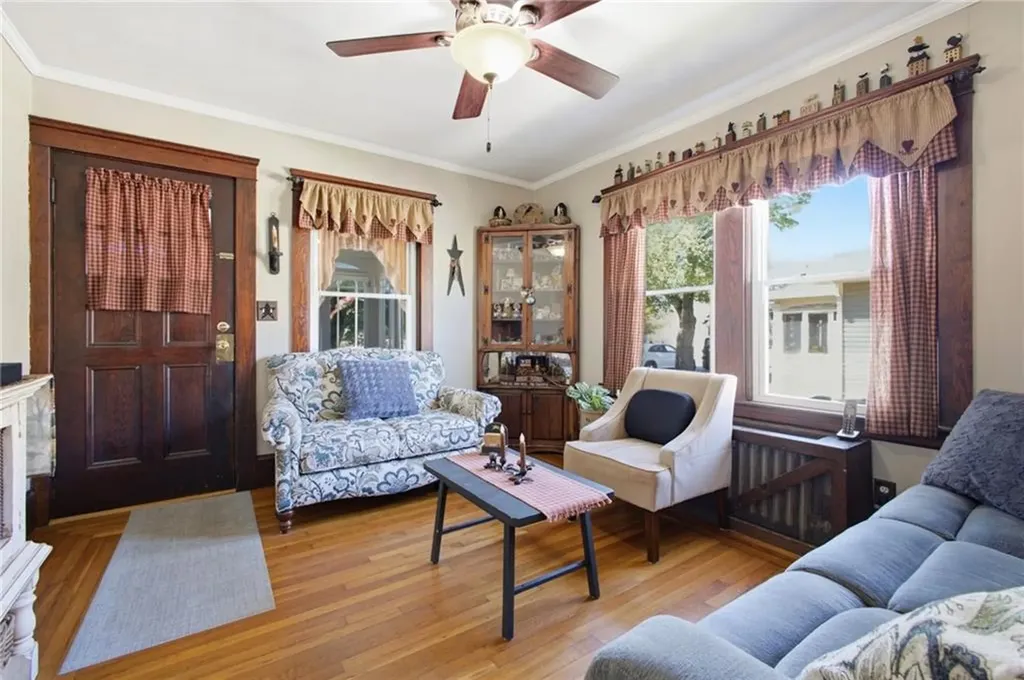 55 Edison Street Warwick RI 02889