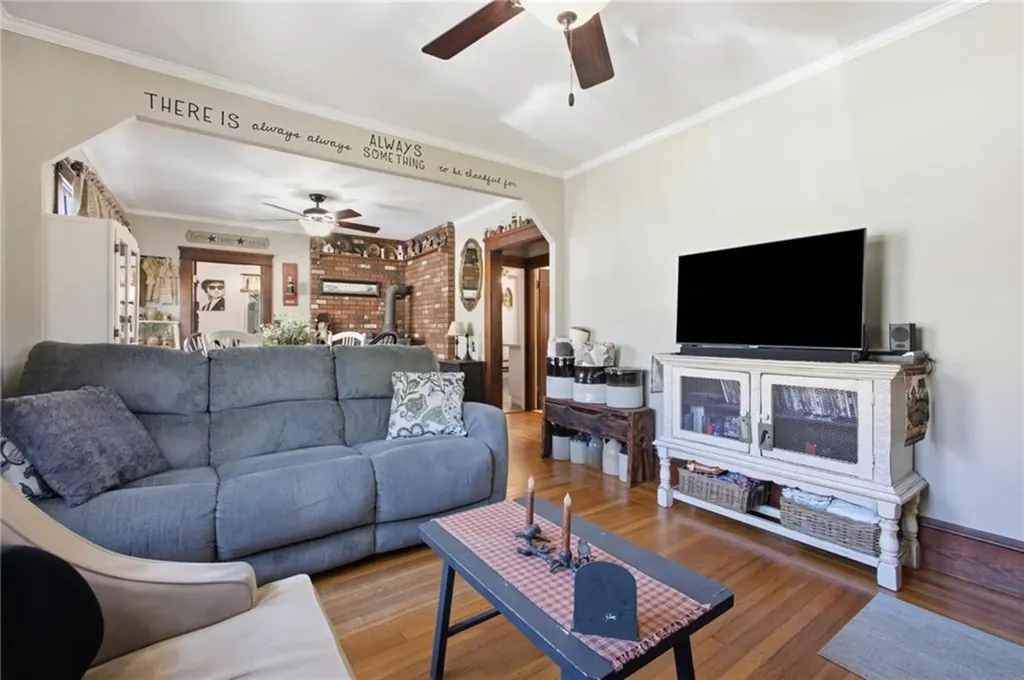 55 Edison Street Warwick RI 02889
