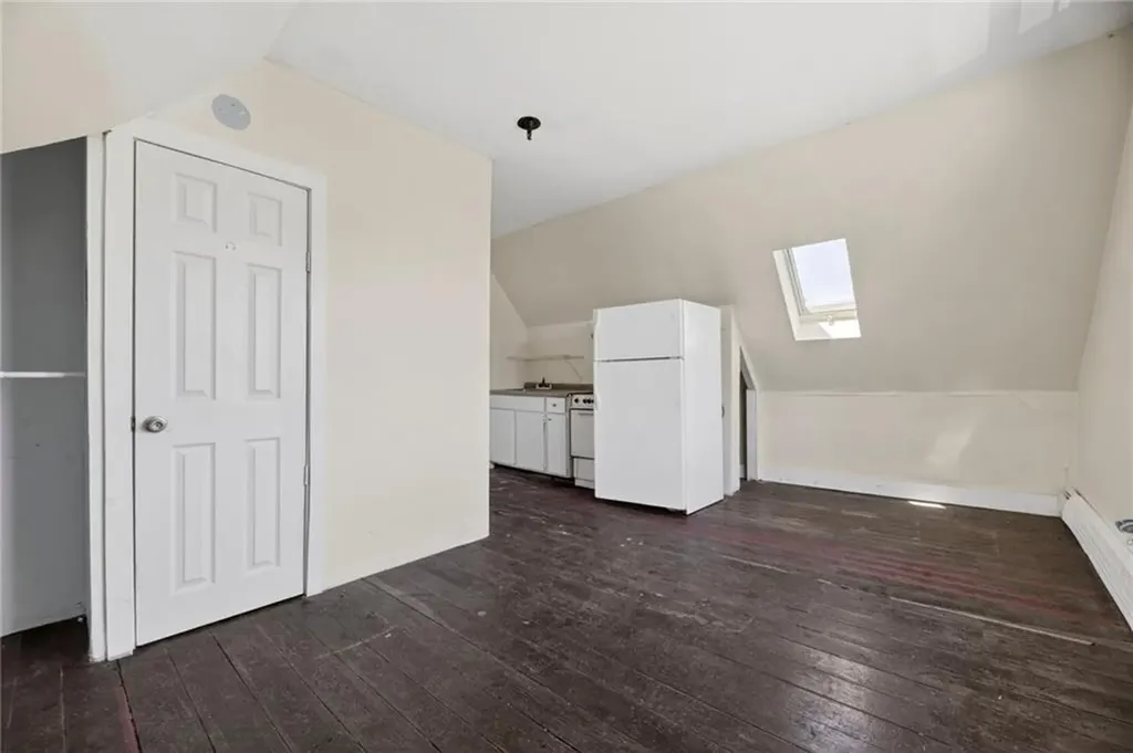 28 Park Avenue South Kingstown RI 02879