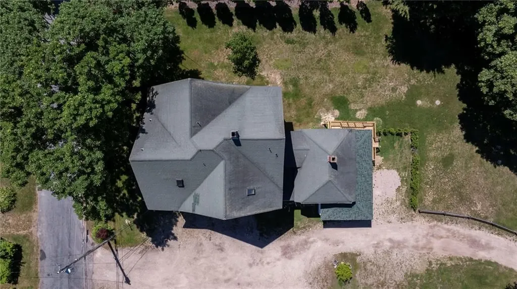 28 Park Avenue South Kingstown RI 02879