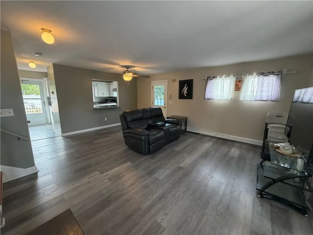 324 Dudley Street Providence RI 02907