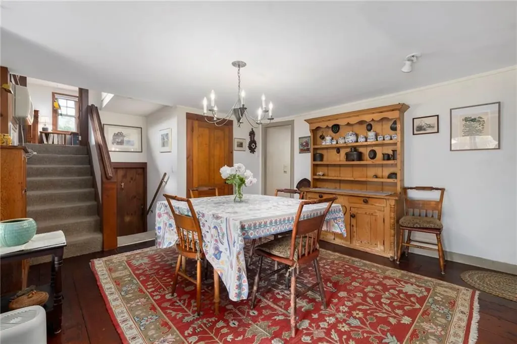 856 North Main Road Jamestown RI 02835