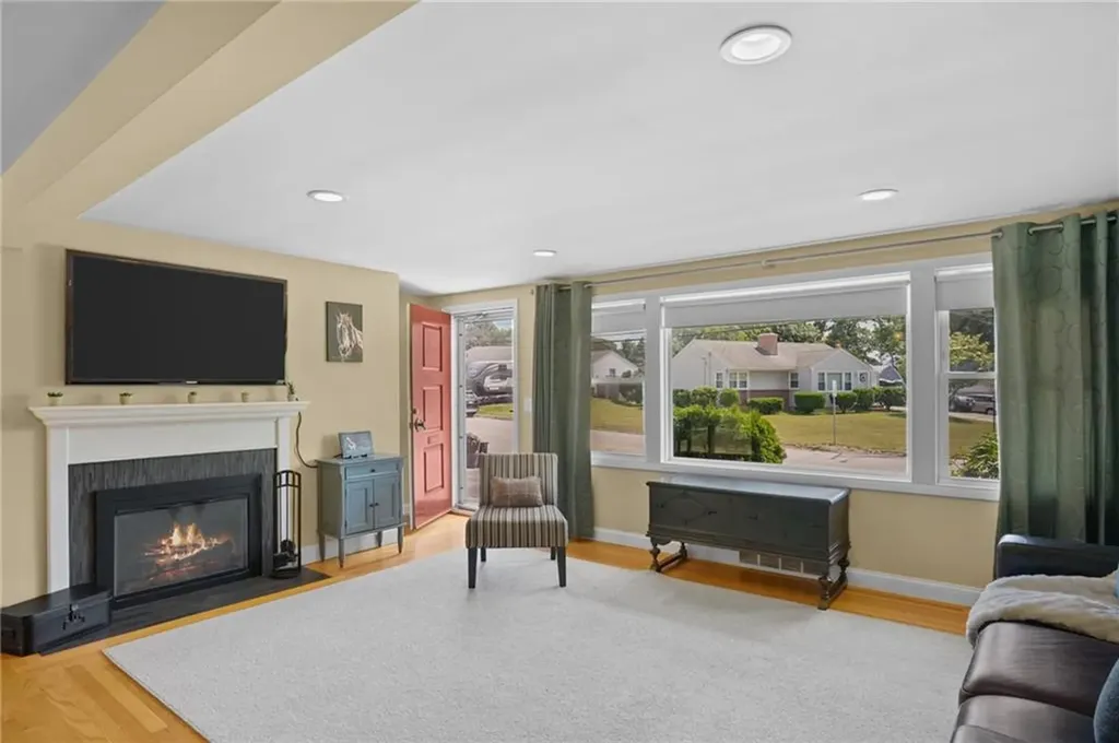 203 Garden Hills Drive Cranston RI 02920