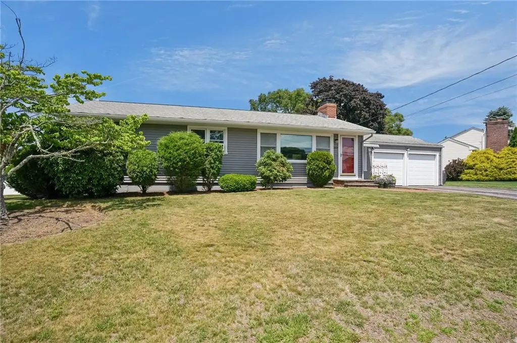 203 Garden Hills Drive Cranston RI 02920