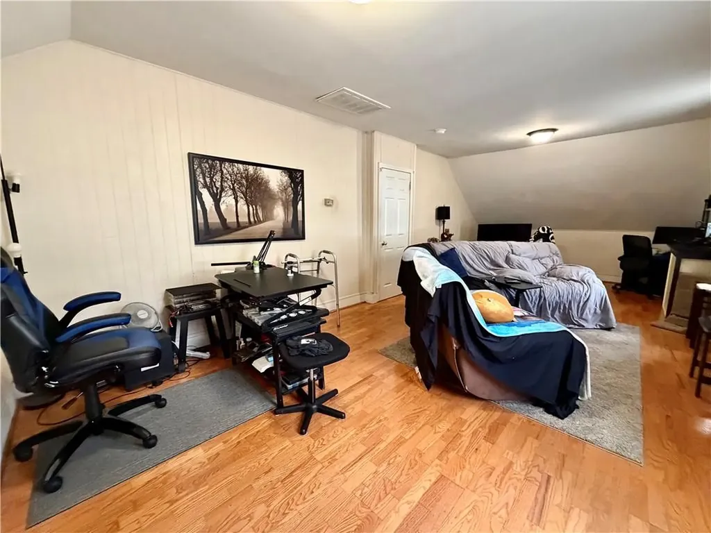 108 East Street Woonsocket RI 02895