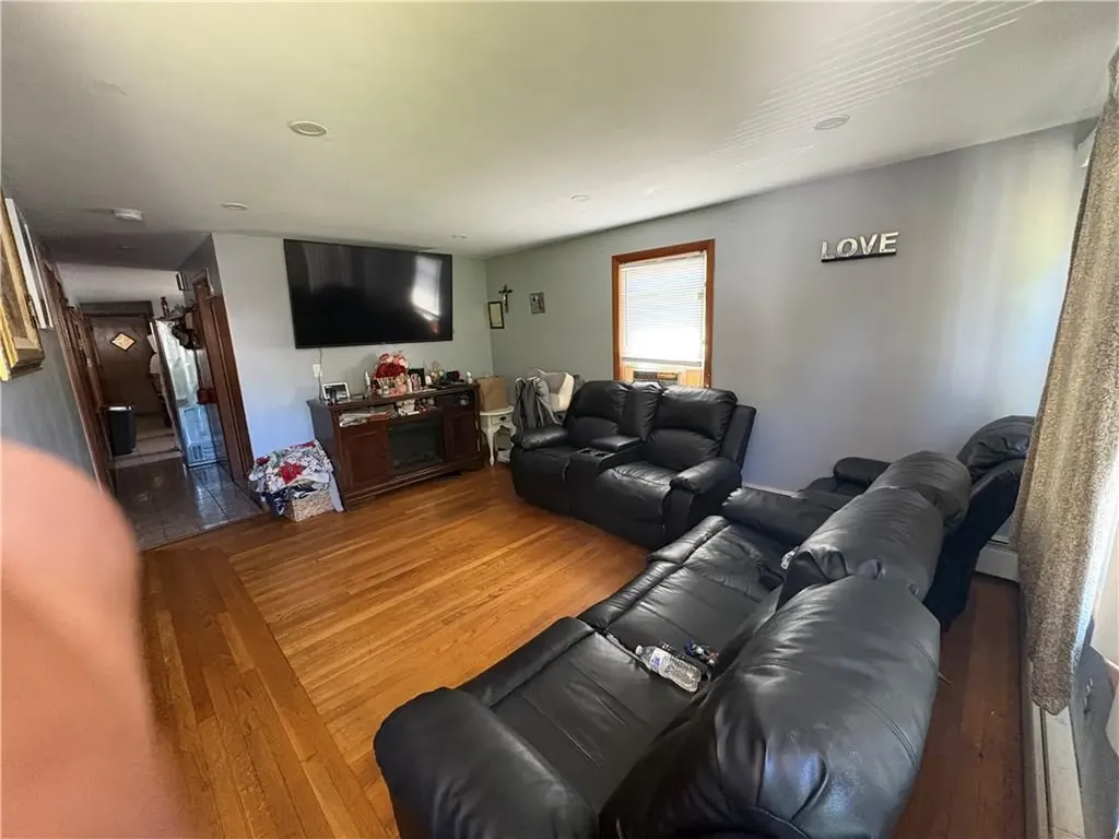 64 Dresser Street Providence RI 02909