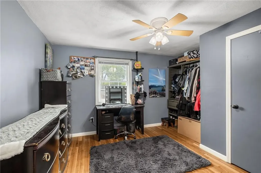 265 Asylum Road Warwick RI 02886