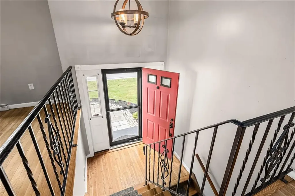 265 Asylum Road Warwick RI 02886