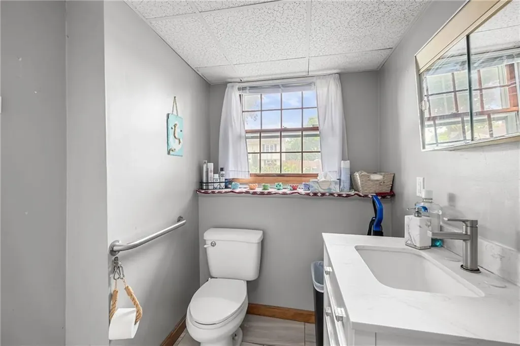 265 Asylum Road Warwick RI 02886