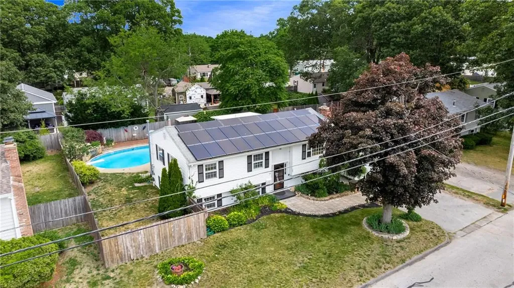 265 Asylum Road Warwick RI 02886