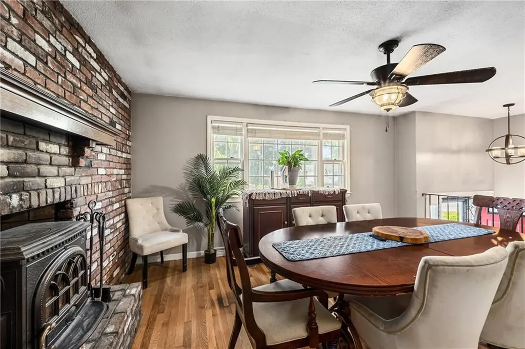 265 Asylum Road Warwick RI 02886