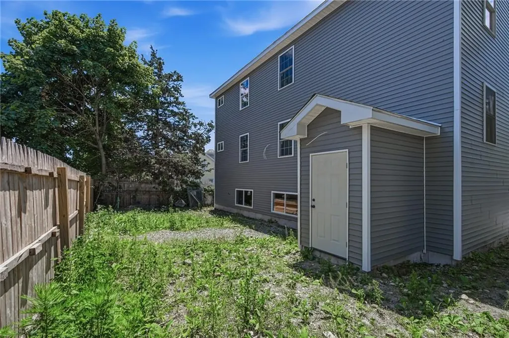 10 Hillard Street Providence RI 02909