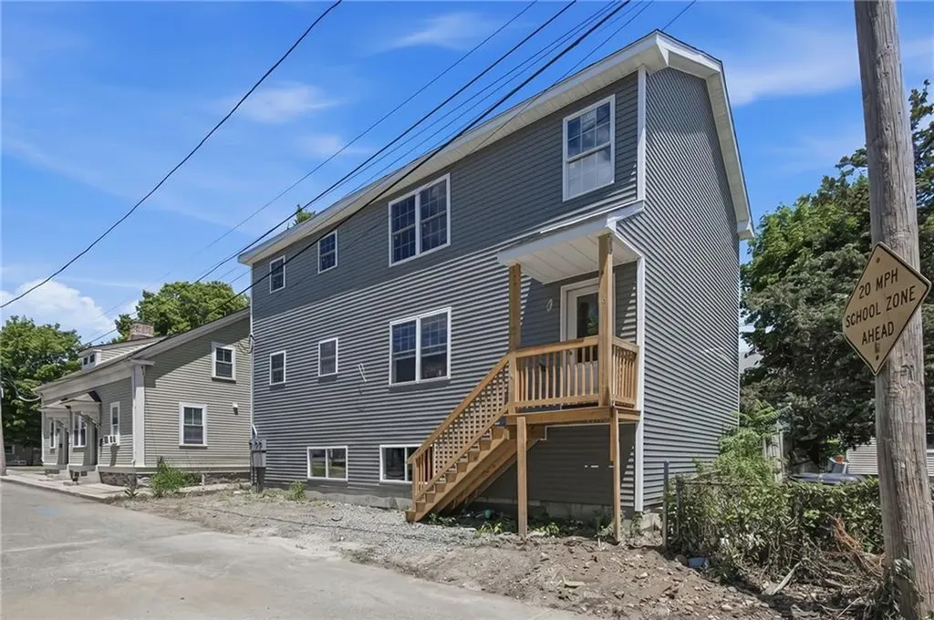 10 Hillard Street Providence RI 02909