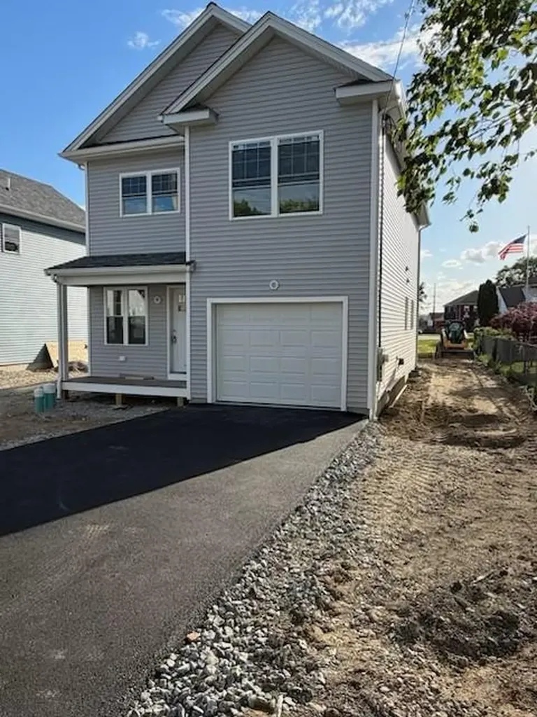 9 Kinsman Street Cumberland RI 02864