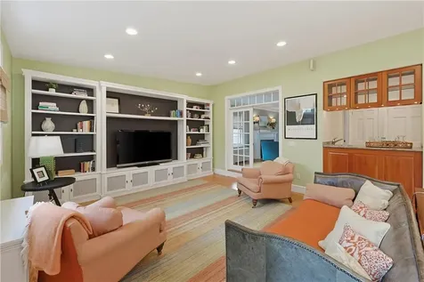 25 Tryon Avenue East Providence RI 02916