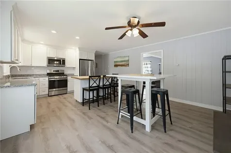 34 Foxhill Avenue Bristol RI 02809