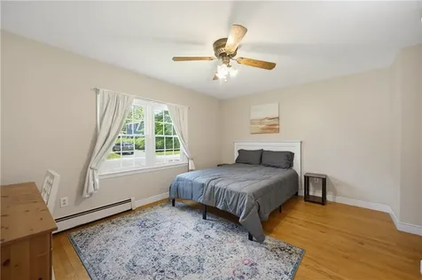 34 Foxhill Avenue Bristol RI 02809