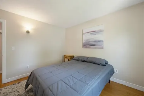 34 Foxhill Avenue Bristol RI 02809