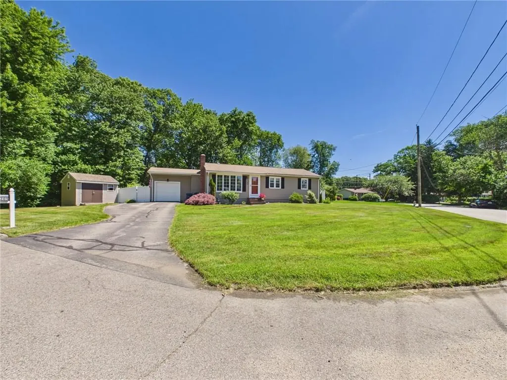 205 Baldwin Road Warwick RI 02886