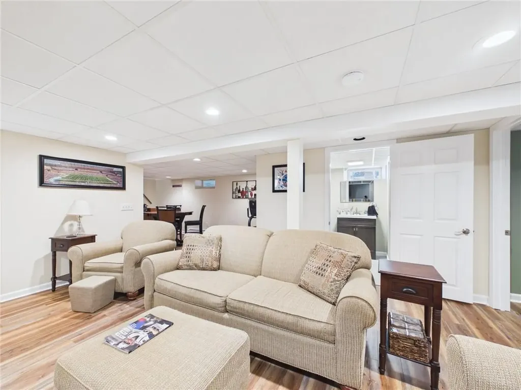 205 Baldwin Road Warwick RI 02886
