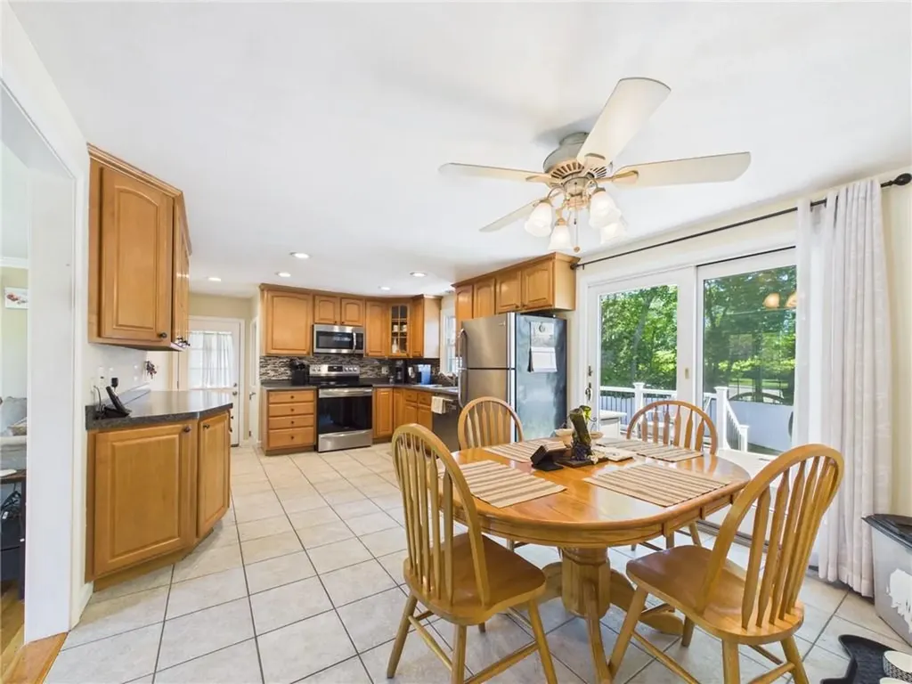 205 Baldwin Road Warwick RI 02886