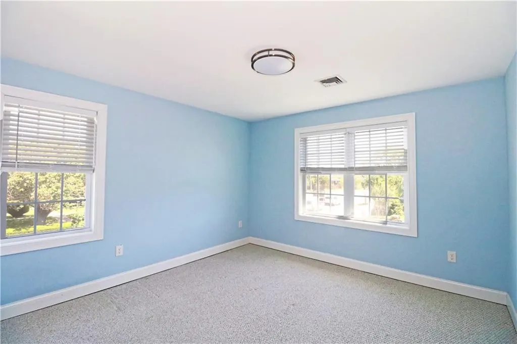 314 Chases Lane Middletown RI 02842