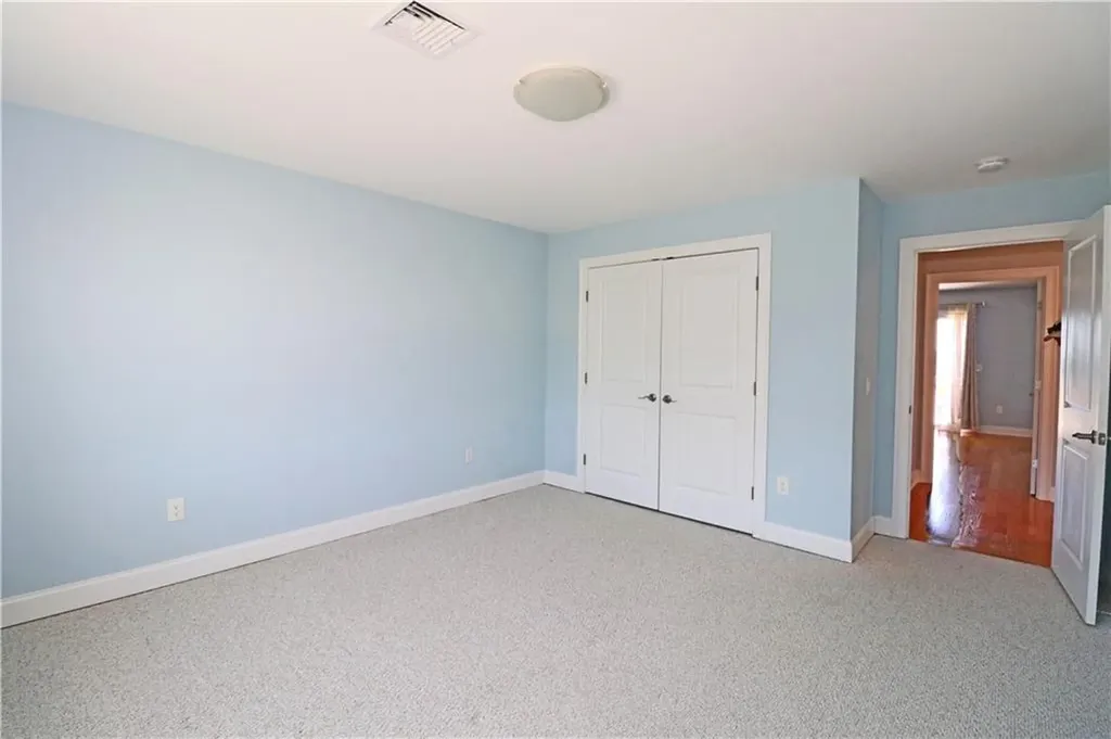 314 Chases Lane Middletown RI 02842