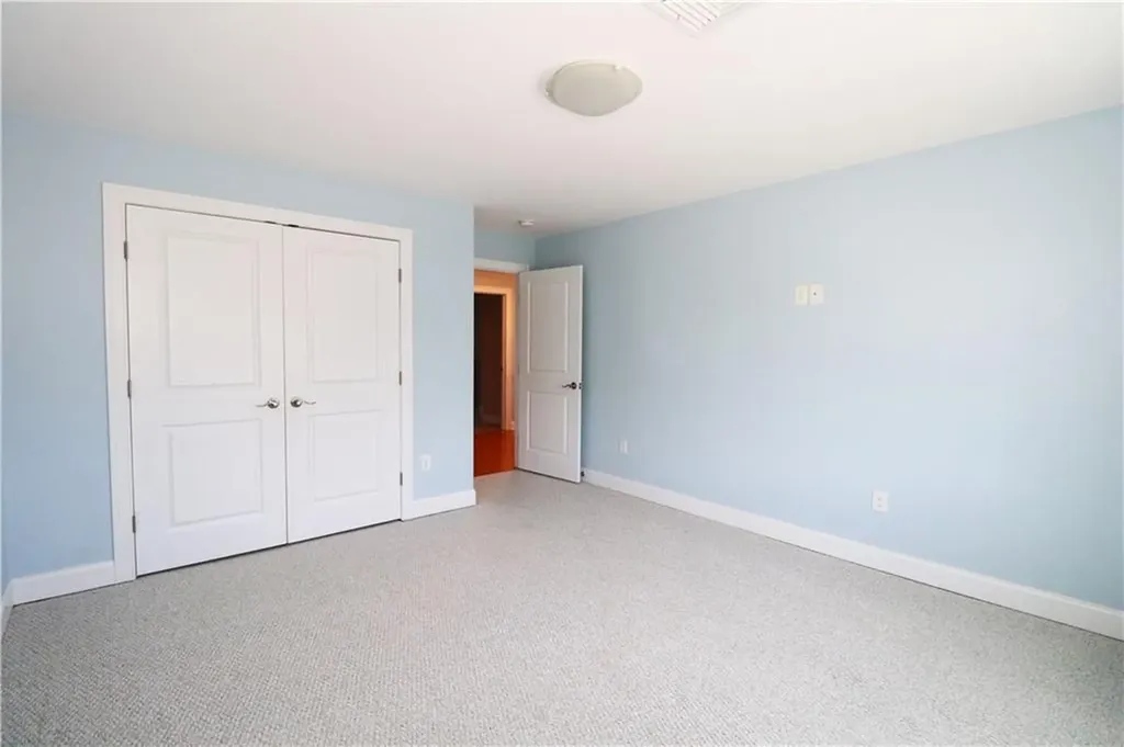 314 Chases Lane Middletown RI 02842