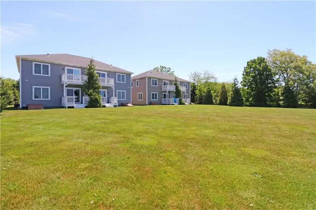 314 Chases Lane Middletown RI 02842