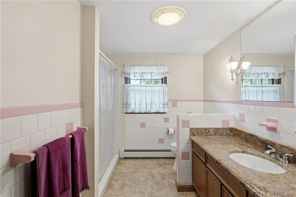 9 Katherine Road Woonsocket RI 02895