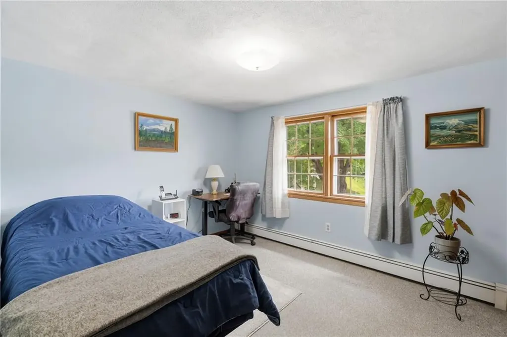 9 Katherine Road Woonsocket RI 02895