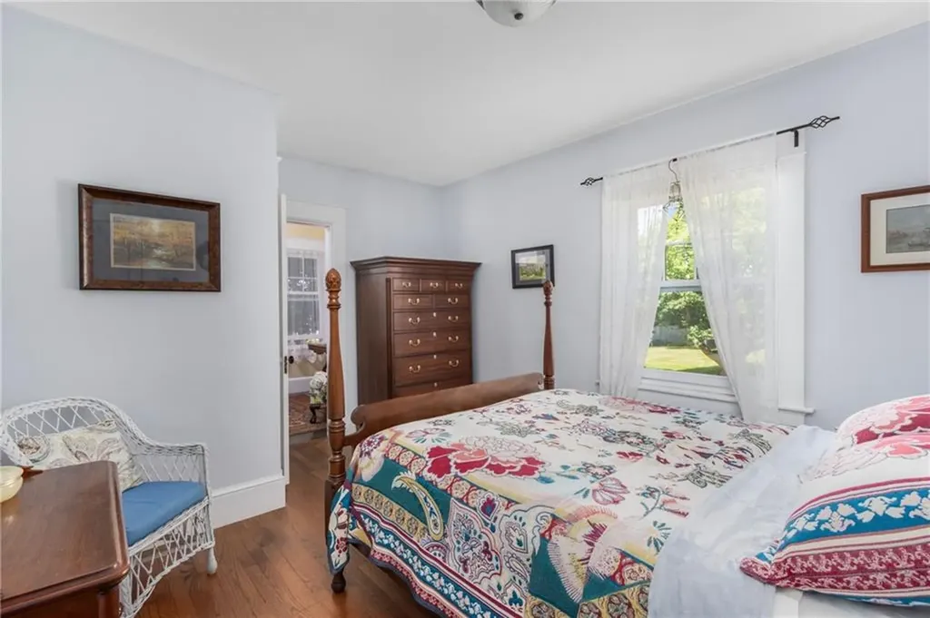 141 Coggeshall Avenue Newport RI 02840